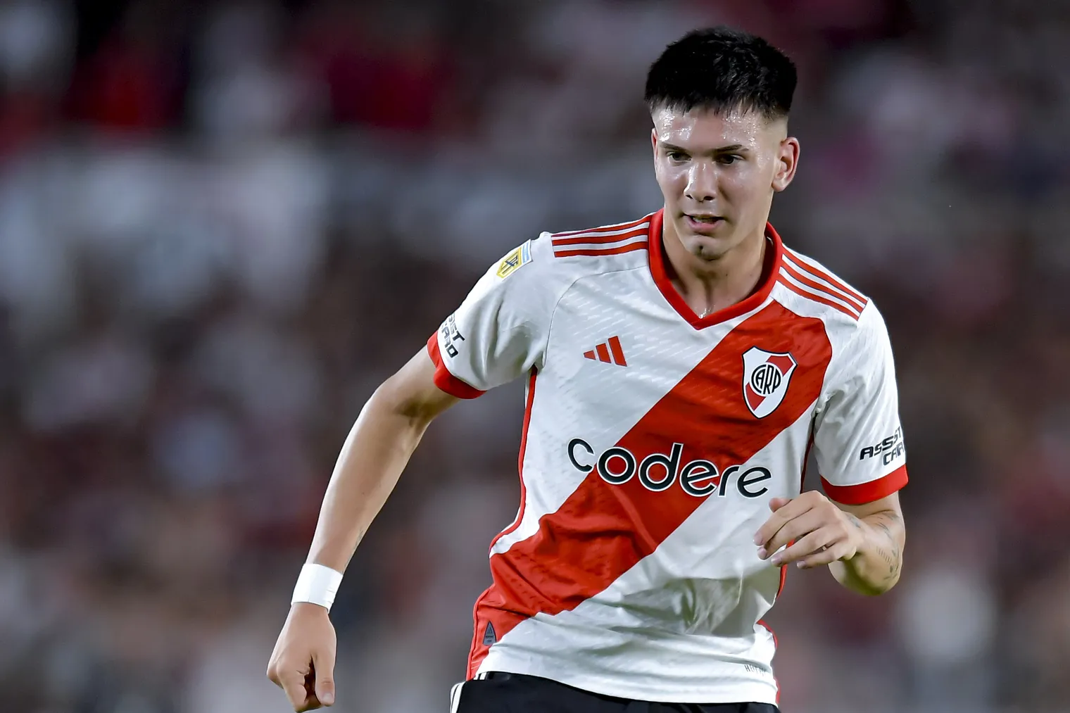 Real Madrid Eyes River Plate’s 16-Year-Old Franco Mastantuono