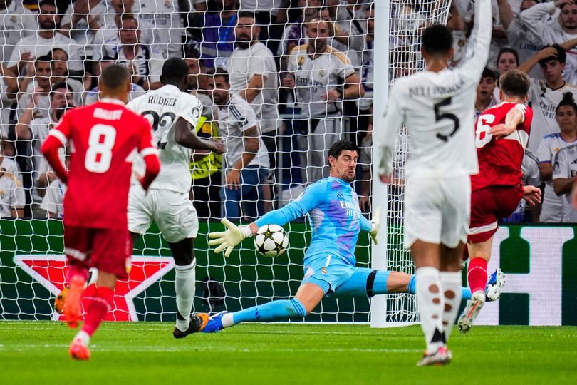 Thibaut Courtois saves vs Stuttgart (credit: AP Photo/Manu Fernandez)